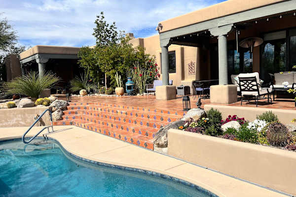 House sit in Tucson, AZ, US