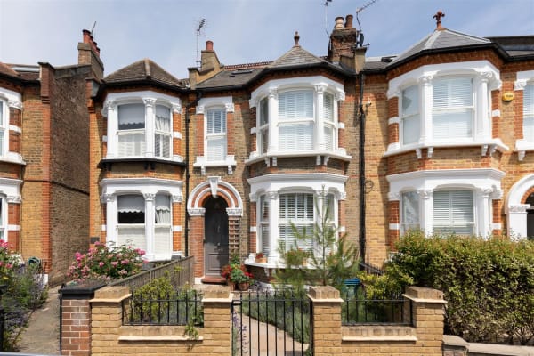 House sit in London, United Kingdom