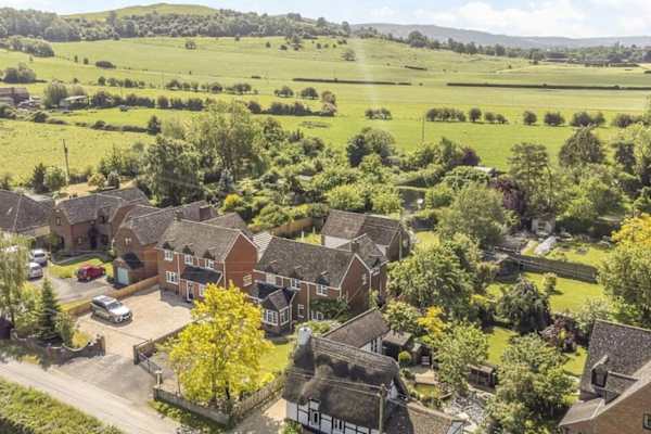 House sit in Gotherington, United Kingdom