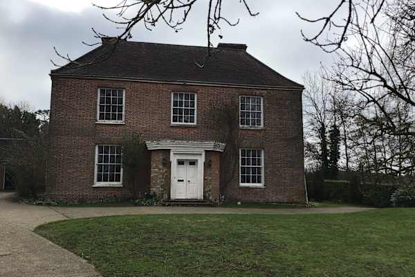 House sit in Newmarket, United Kingdom