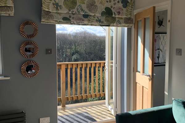 House sit in Holmfirth, United Kingdom