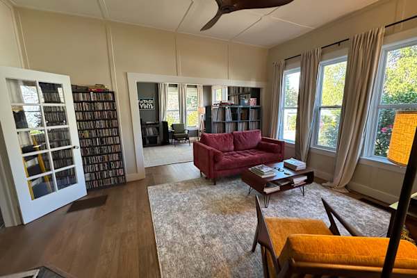 House sit in Grass Valley, CA, US