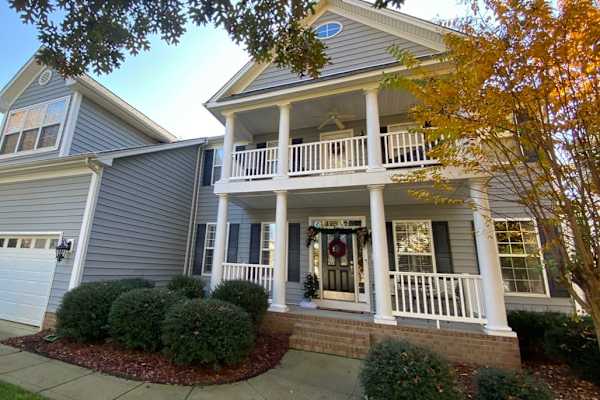 House sit in Charlotte, NC, US
