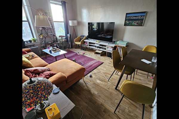 House sit in Brooklyn, NY, US