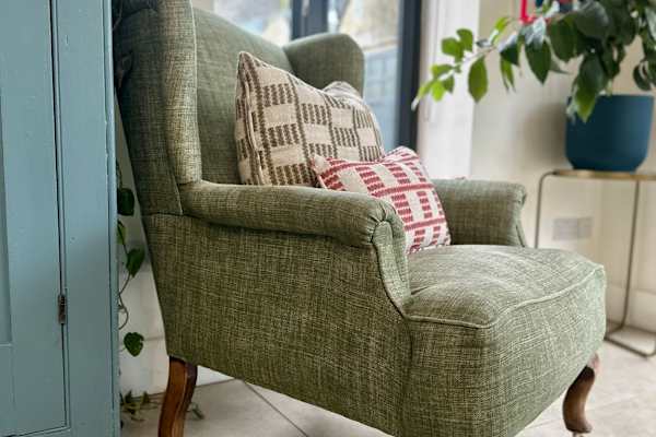 House sit in Cirencester, United Kingdom