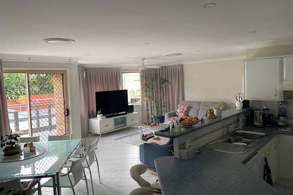 House sit in Newcastle, NSW, Australia