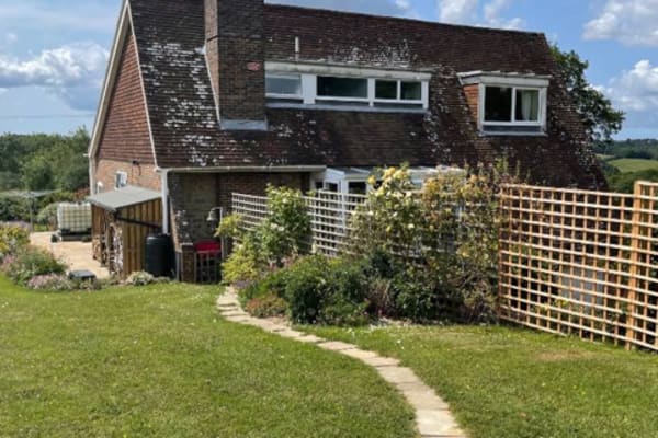 House sit in Heathfield, United Kingdom