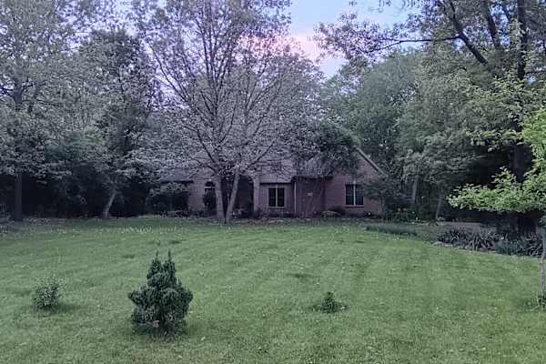 House sit in Ann Arbor, MI, US