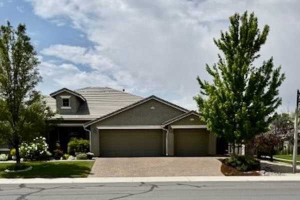 House sit in Reno, NV, US