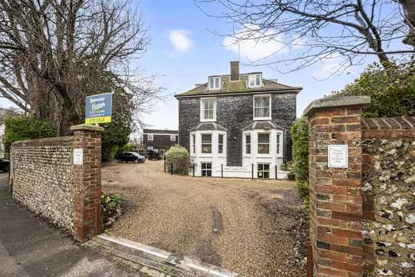 House sit in Brighton, United Kingdom