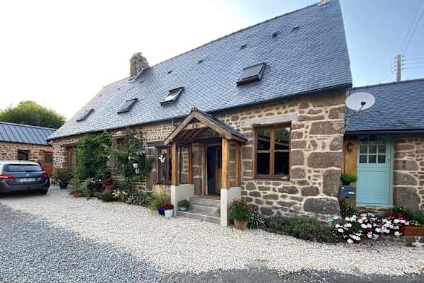 House sit in Désertines, France
