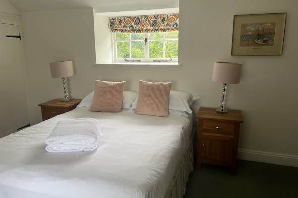 House sit in Helston, United Kingdom