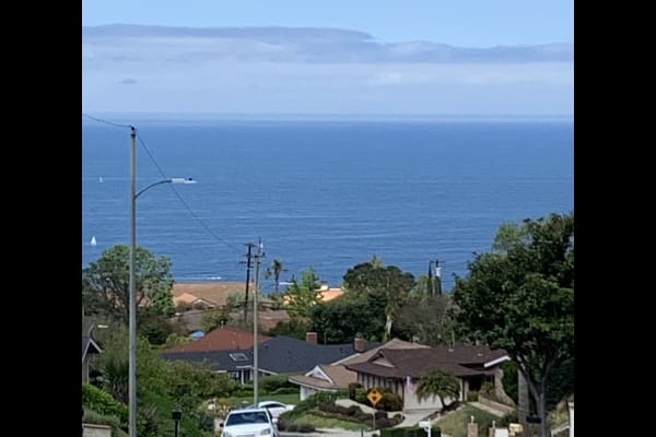 House sit in Rancho Palos Verdes, CA, US