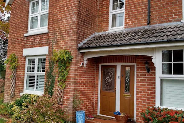 House sit in Ferndown, United Kingdom