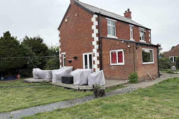 House sit in Westbury, United Kingdom