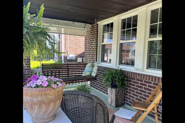 House sit in Pittsburgh, PA, US