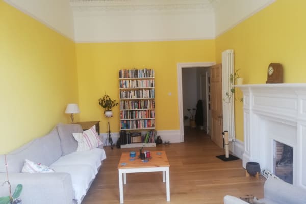 House sit in Glasgow, United Kingdom