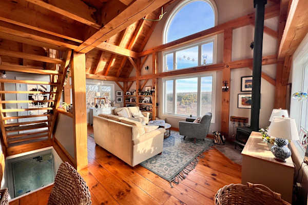 House sit in Beeton, ON, Canada