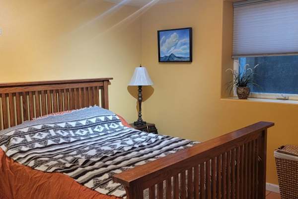 House sit in Montara, CA, US