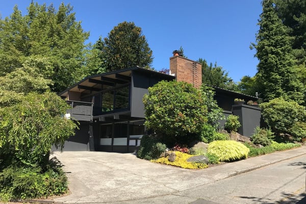 House sit in Seattle, WA, US