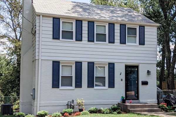 House sit in Arlington, VA, US