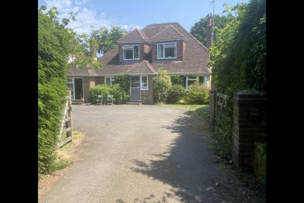 House sit in Brighton, United Kingdom