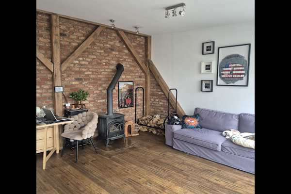 House sit in Warsaw, Poland