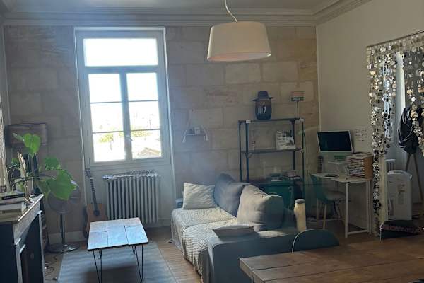 House sit in Bordeaux, France