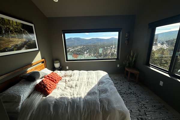 House sit in Golden, CO, US