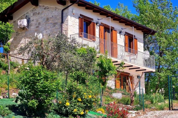 House sit in Palombaro, Italy