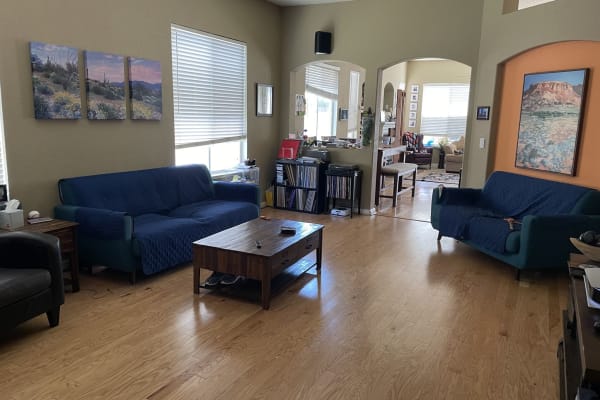 House sit in Antelope, CA, US