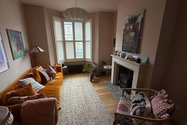 House sit in London, United Kingdom