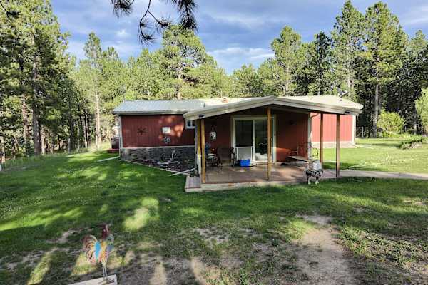 House sit in Hill City, SD, US