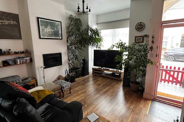 House sit in London, United Kingdom