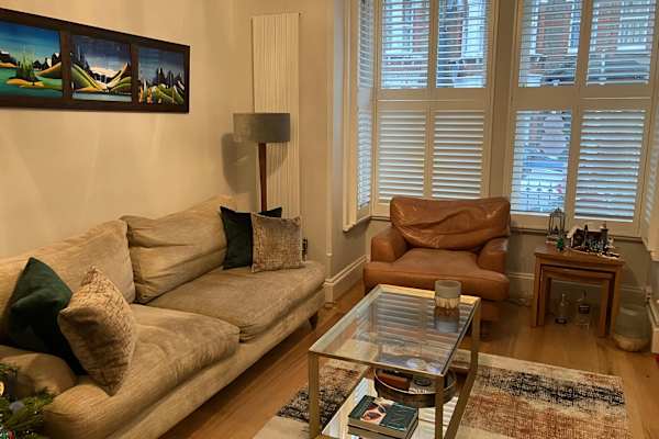 House sit in Clapham, United Kingdom