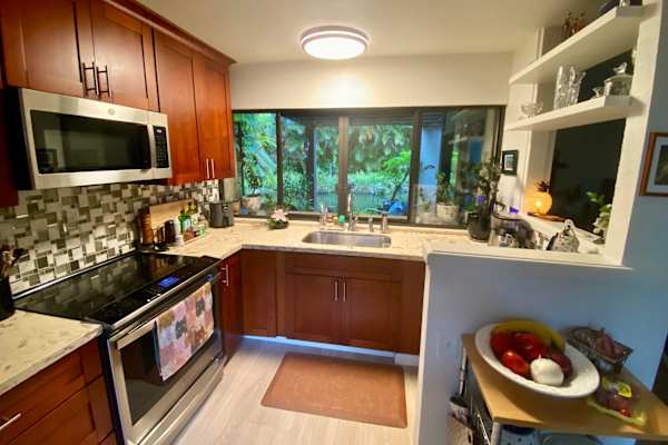 House sit in Kaneohe, HI, US