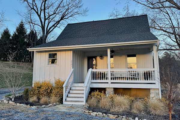 House sit in Linden, VA, US