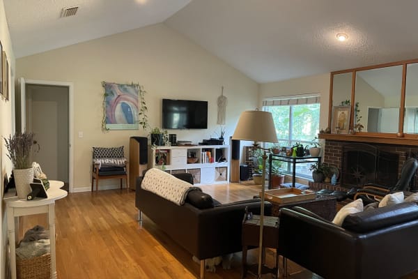 House sit in Jacksonville, FL, US
