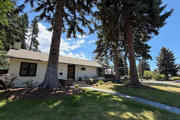 House sit in Bend, OR, US