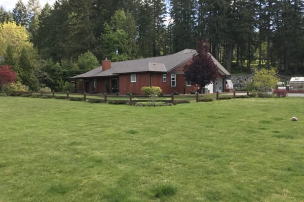 House sit in North Cowichan, BC, Canada