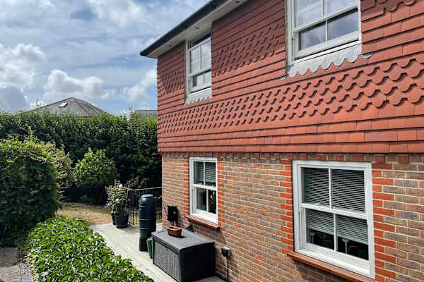 House sit in Lewes, United Kingdom