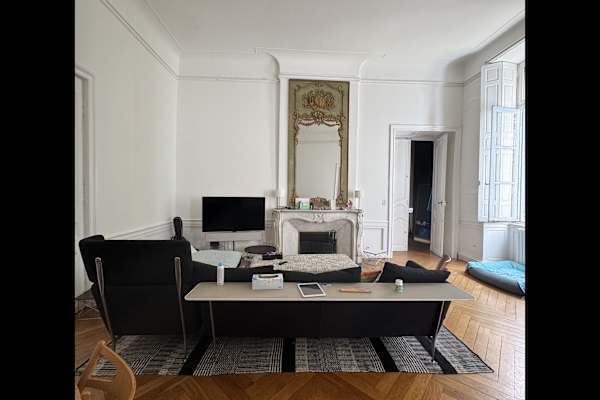 House sit in Toulouse, France