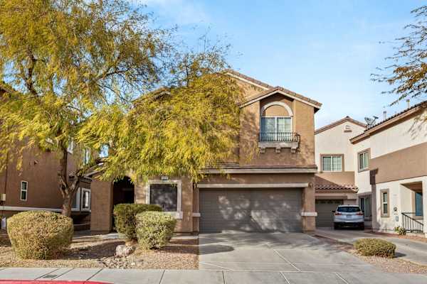 House sit in Las Vegas, NV, US