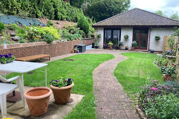 House sit in Edinburgh, United Kingdom