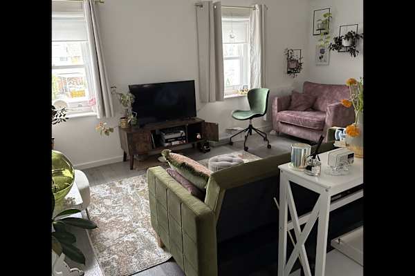 House sit in Twickenham, United Kingdom