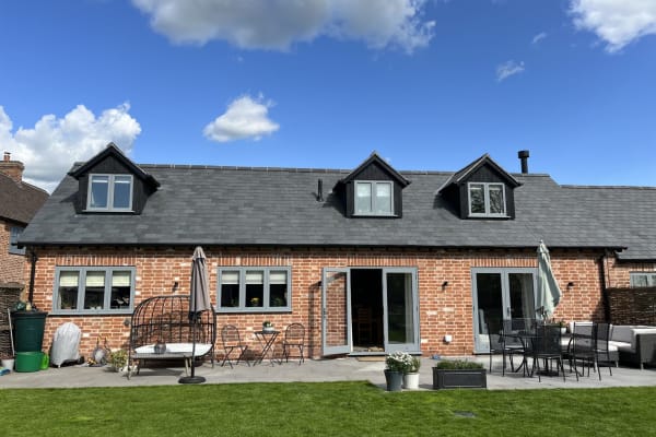 House sit in Stratford-upon-Avon, United Kingdom