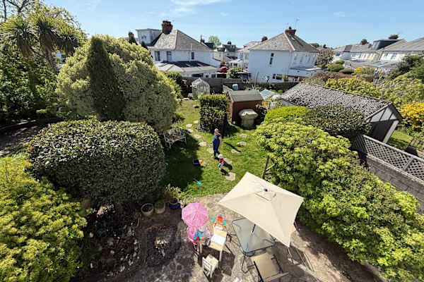 House sit in Penarth, United Kingdom