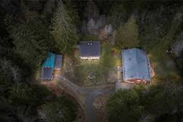 House sit in East Sooke, BC, Canada