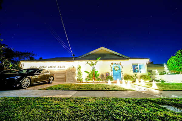 House sit in Oceanside, CA, US