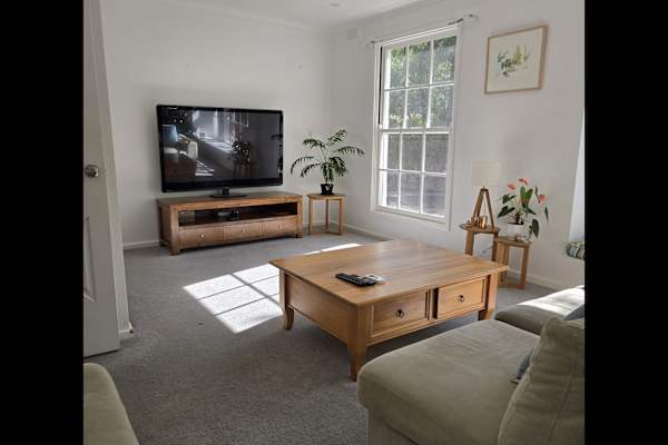 House sit in Frankston East, VIC, Australia